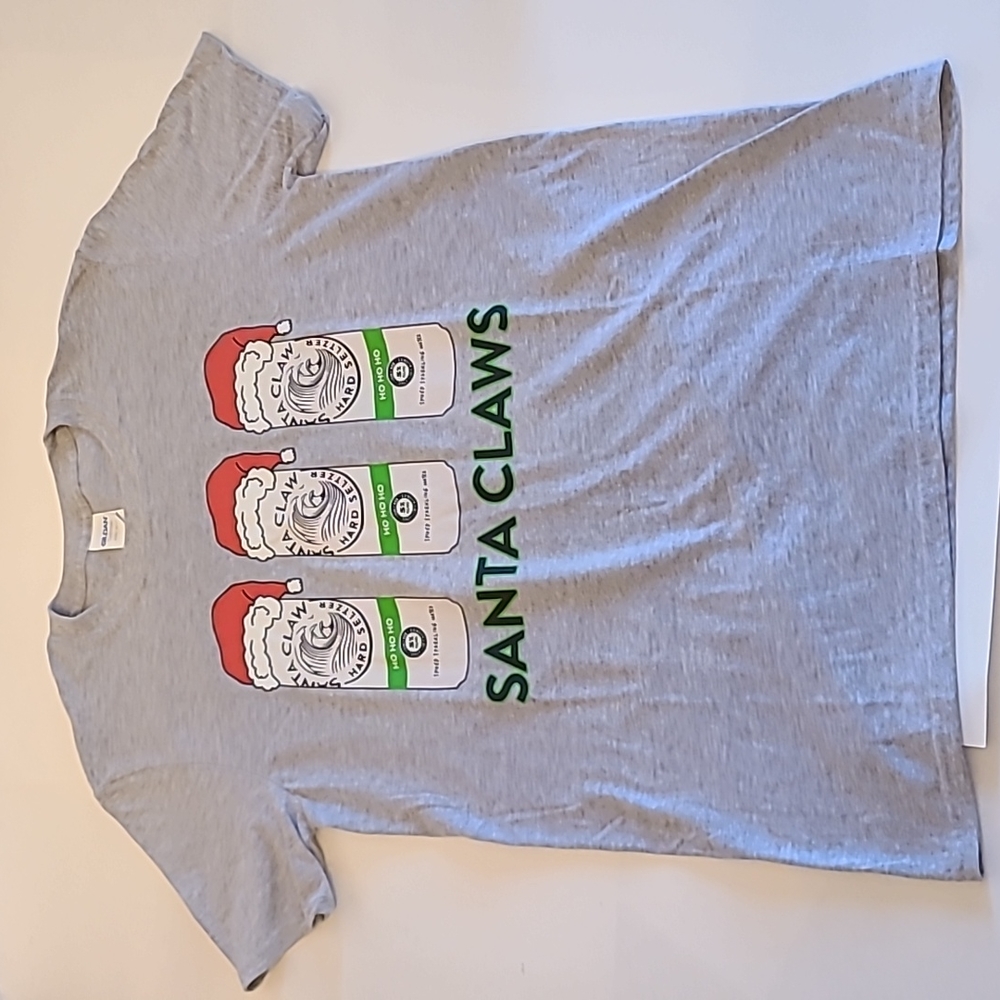 Glidan, holiday/Christmas tee shirt.  Santa Claws. Size SP